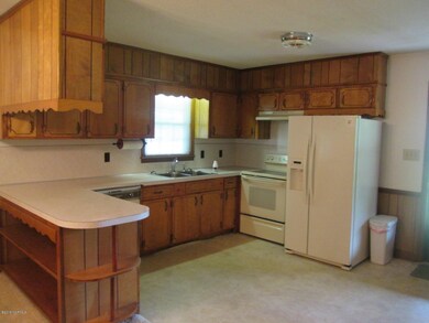 4933 Old Tar Rd, Winterville, NC 28590 - photo 6