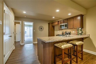 232 N Washington St, Raymore, MO 64083 - photo 7