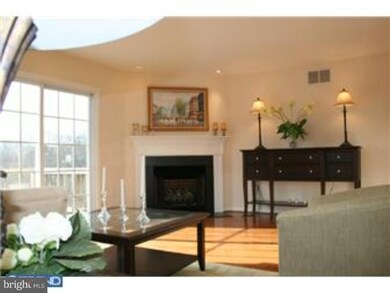 2 Whalens Ct, Drexel Hill, PA 19026 - photo 4