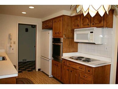 Kitchen fully applianced