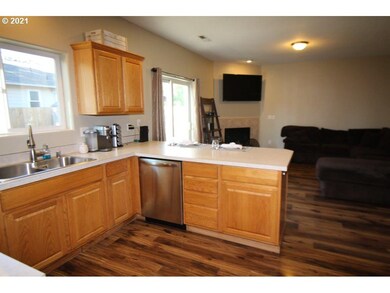 5610 NE 55th Cir, Vancouver, WA 98661 - photo 7