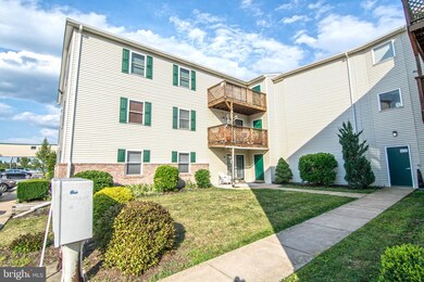 145 Hailey Ln unit F1, Strasburg, VA 22657 - photo 2