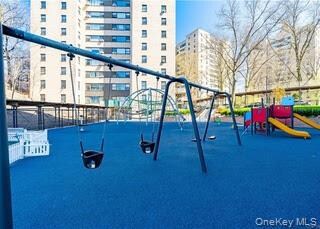 Fordham Hill Oval unit 7, Bronx, NY 10468 - photo 5