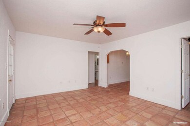 2210 N 22nd St, Phoenix, AZ 85006 - photo 5