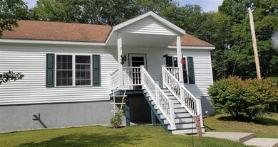 31 W Unity Rd, Claremont, NH 03743 - photo 2