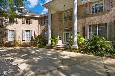 100_Canterbury_Cir_20180216_020