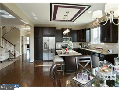 2013 Pleasant Valley Dr, Lansdale, PA 19446 - photo 5