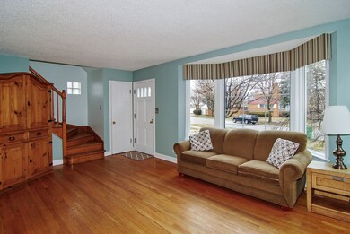 10133 The Strand, Westchester, IL 60154 - photo 2