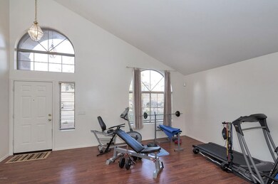 Entry / Living Room