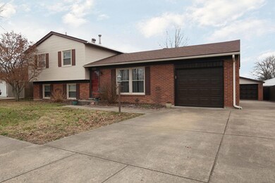 9328 Fairground Rd, Louisville, KY 40291 - photo 4