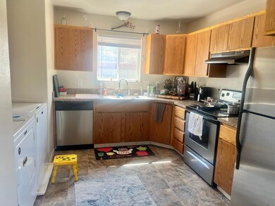 SW Volcano Ave 05