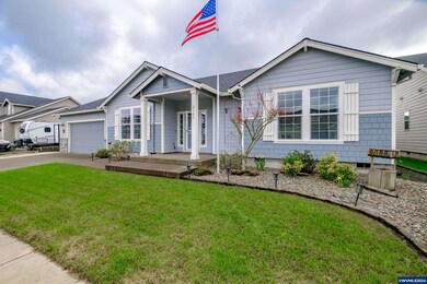 2104 NE Evergreen Ave, Albany, OR 97321 - photo 3