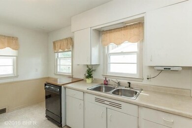 1514 55th St, Des Moines, IA 50311 - photo 4