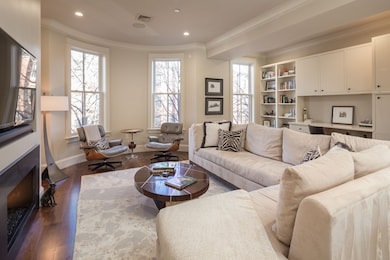 18 Greenwich Park unit 2, Boston, MA 02118 - photo 4