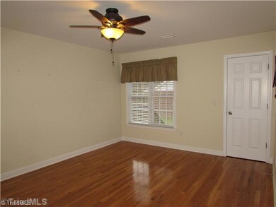 3140 Zoo Pkwy unit 701, Asheboro, NC 27205 - photo 5