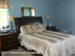 27 Berkshire Dr, Howell, NJ 07731 - photo 6