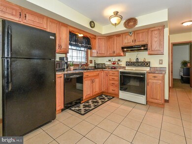 197 Washington St, Red Hill, PA 18076 - photo 6