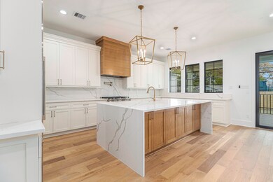 2011 Gardenia Dr, Houston, TX 77018 - photo 4