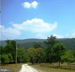 24 Pioneer Trail, Great Cacapon, WV 25422 - photo 2