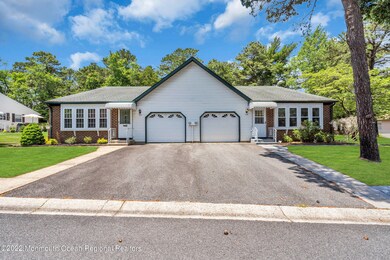 12B Pembroke Ln unit B, Whiting, NJ 08759 - photo 4