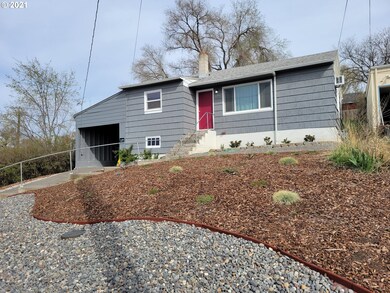 1211 NW Ellis Ave, Pendleton, OR 97801 - photo 2