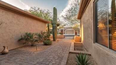 2451 N Keesha-9