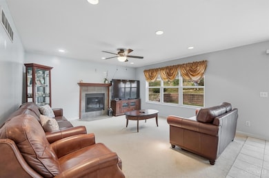 5312 Panther Ct, Cincinnati, OH 45238 - photo 6