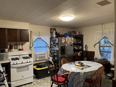 313 Water St, Milford, PA 18337 - photo 6