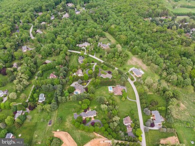 4 Springhill Farm Ct, Cockeysville, MD 21030 - photo 3