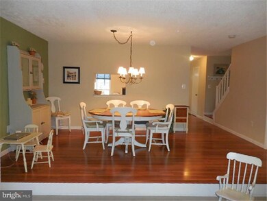 107 Pear Tree Ln, Franklin Park, NJ 08823 - photo 5