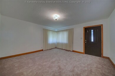 314 25th St, Dunbar, WV 25064 - photo 3