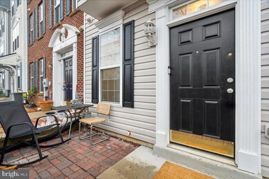 114 Mountain Creek Cir, Frederick, MD 21702 - photo 2