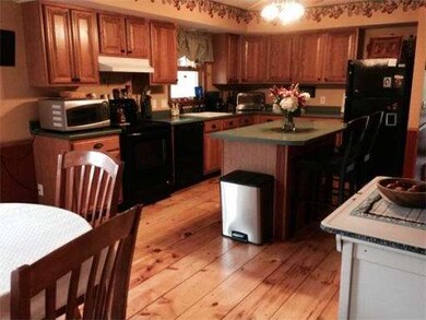 19 Thompson Pond Rd, Spencer, MA 01562 - photo 5