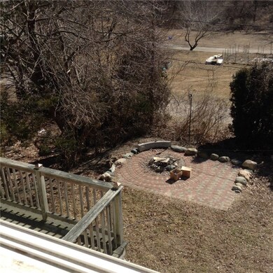 37 Pearl St, Westerly, RI 02891 - photo 4