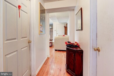 311 W 1st St, Hagerstown, MD 21740 - photo 5