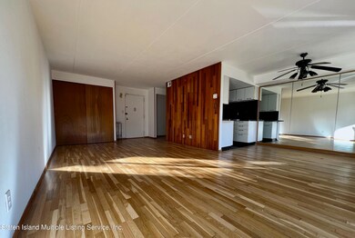 Elmwood Park Condominium II unit 2KK, Staten Island, NY 10314 - photo 4