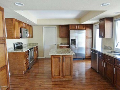 10408 W Sutters Gold Ln (32)