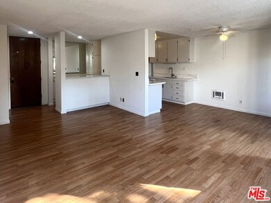 6000 Canterbury Dr unit D212, Culver City, CA 90230 - photo 4