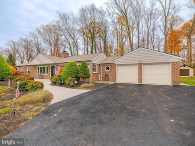 705 Potter Dr, Kennett Square, PA 19348 - photo 6