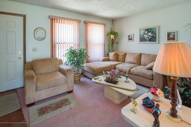 5814 Laporte Dr, Lansing, MI 48911 - photo 3