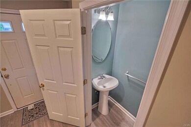 4533 Jasmine Dr, Center Valley, PA 18034 - photo 7