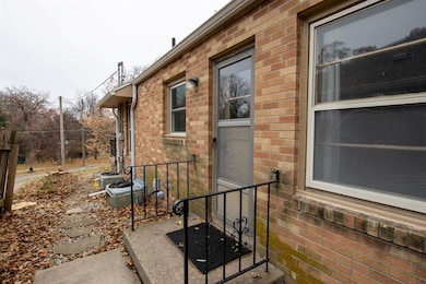 4931 Woodland Ave unit 4931, Des Moines, IA 50312 - photo 4