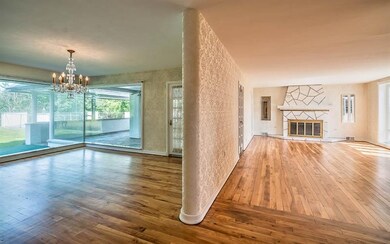 HUGE REAR WINDOWS FROM DINING ROOM OVERLOOK THE PO