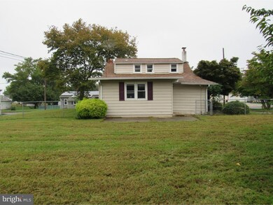 87 Castle Heights Ave, Pennsville, NJ 08070 - photo 3