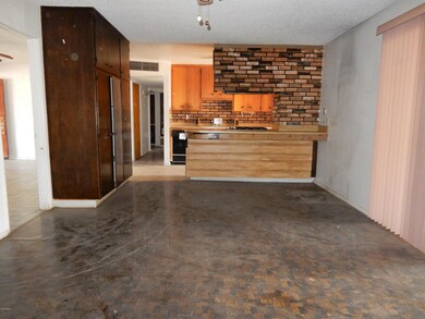 023-351632 - Family Room 2