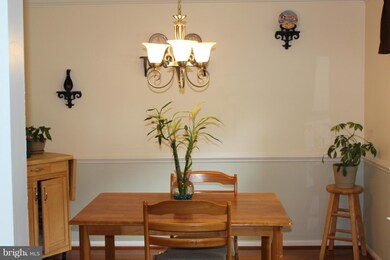 15072 Holleyside Dr, Dumfries, VA 22025 - photo 3