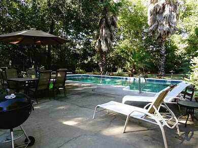 Yard/Garden.