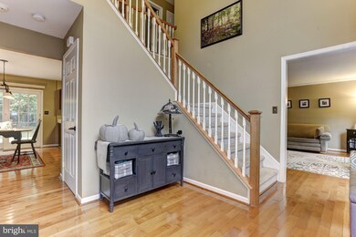 870 Laval Dr, Sykesville, MD 21784 - photo 3