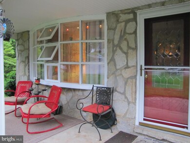 5713 Leaf Ln, Elkridge, MD 21075 - photo 2