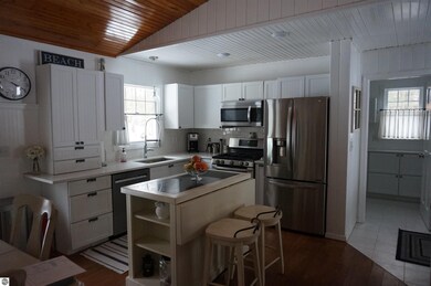 5261 E 12th St, Au Gres, MI 48703 - photo 6